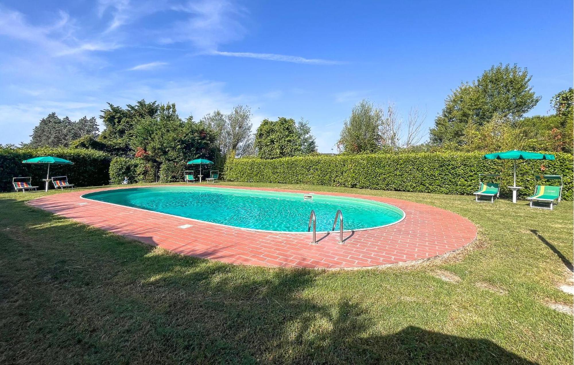 Nice Apartment In Tuoro Sul Trasimeno With Wifi Exterior foto